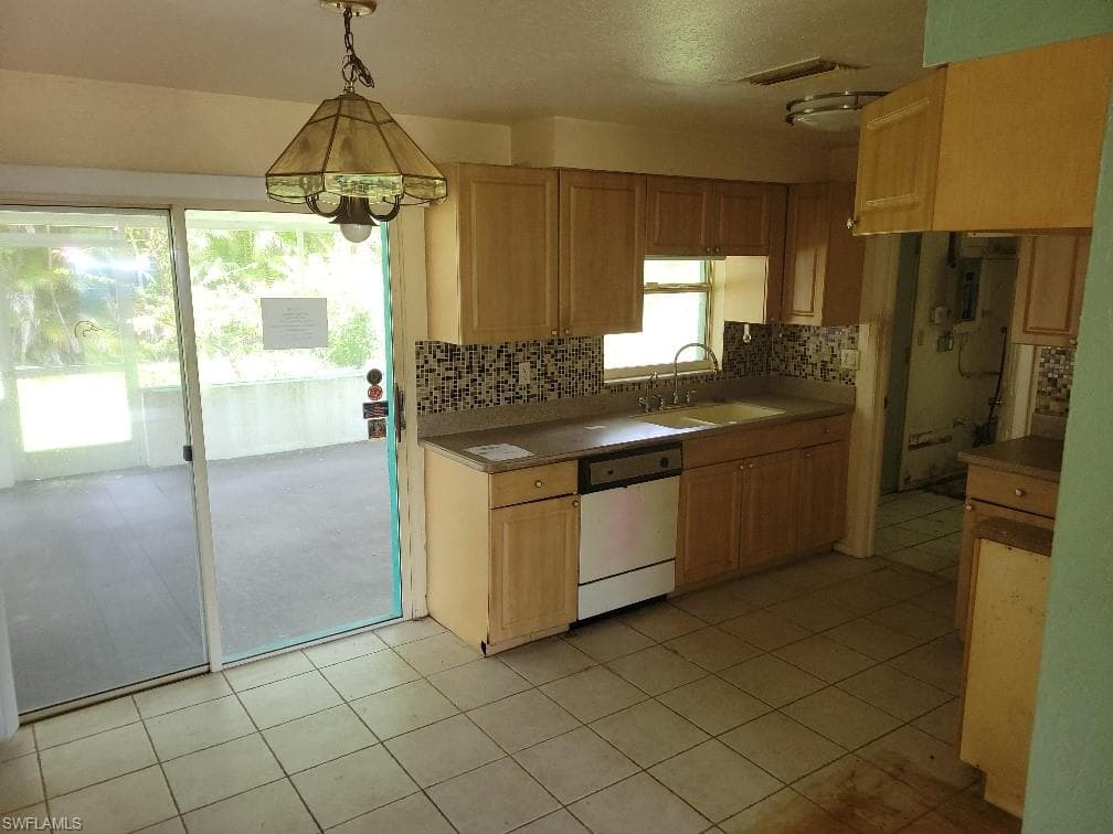 6683 E Tropicana DR-2