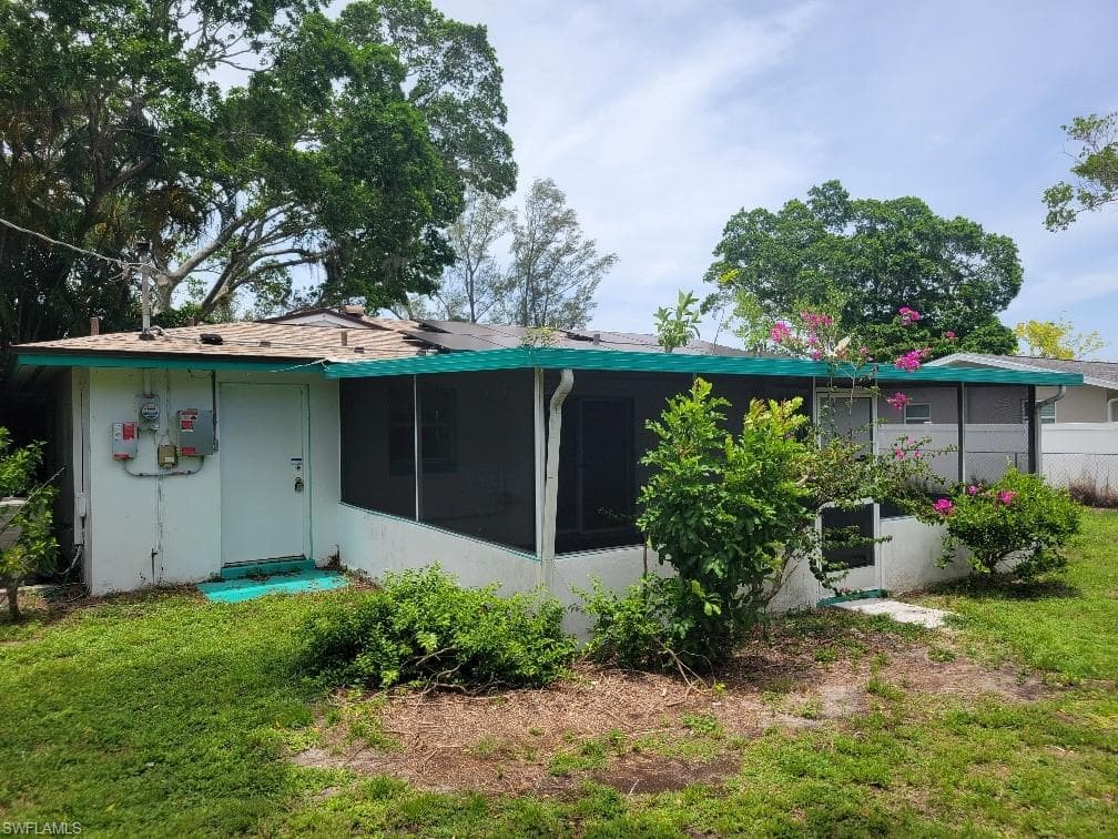 6683 E Tropicana DR-11