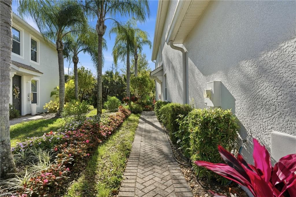 15671 Marcello CIR 124-5