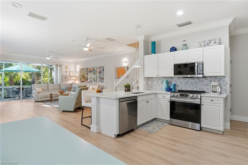 15671 Marcello CIR 124-15