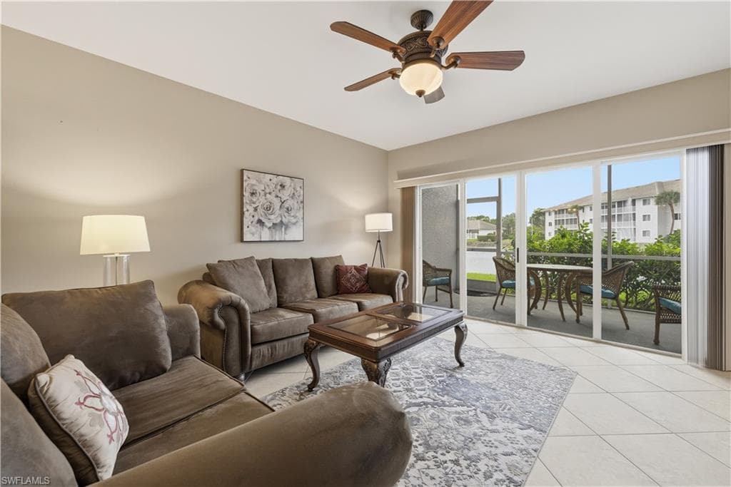 7822 Great Heron WAY 106-19