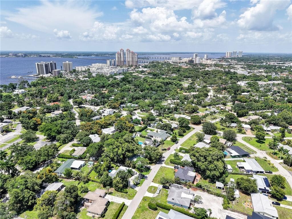 1645 Ardmore RD-41