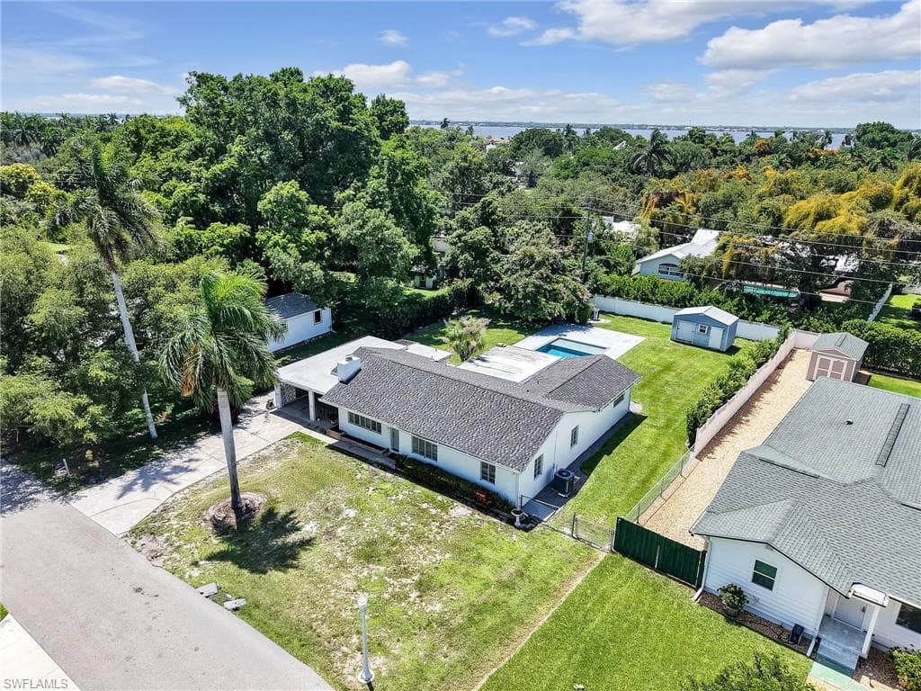 1645 Ardmore RD-4