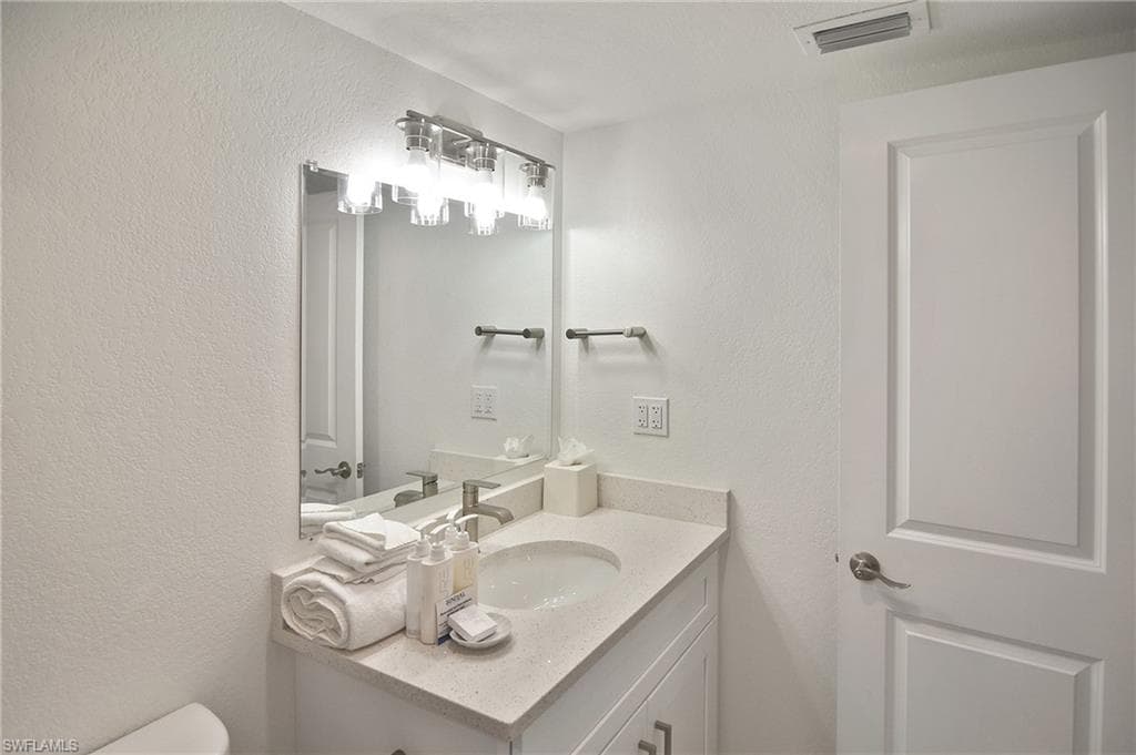 1501 Middle Gulf DR 105F-10
