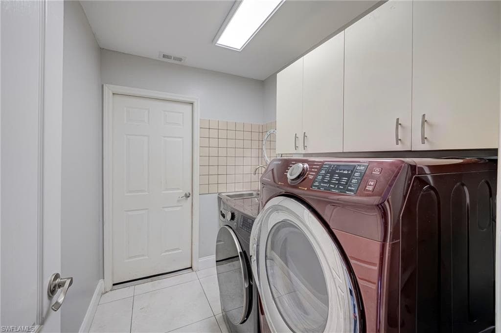 6630 Middlesex PL-20