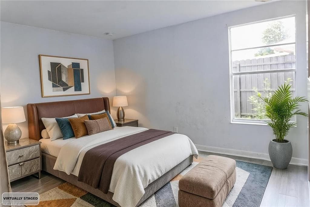 480 Valley DR-7