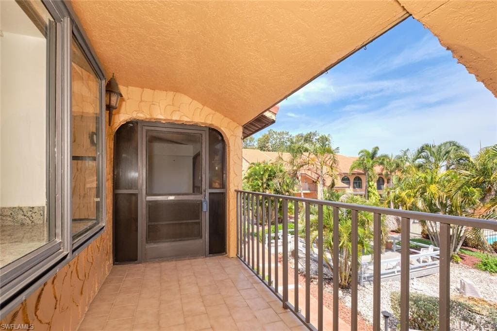 5510 SW 4th PL 506-40