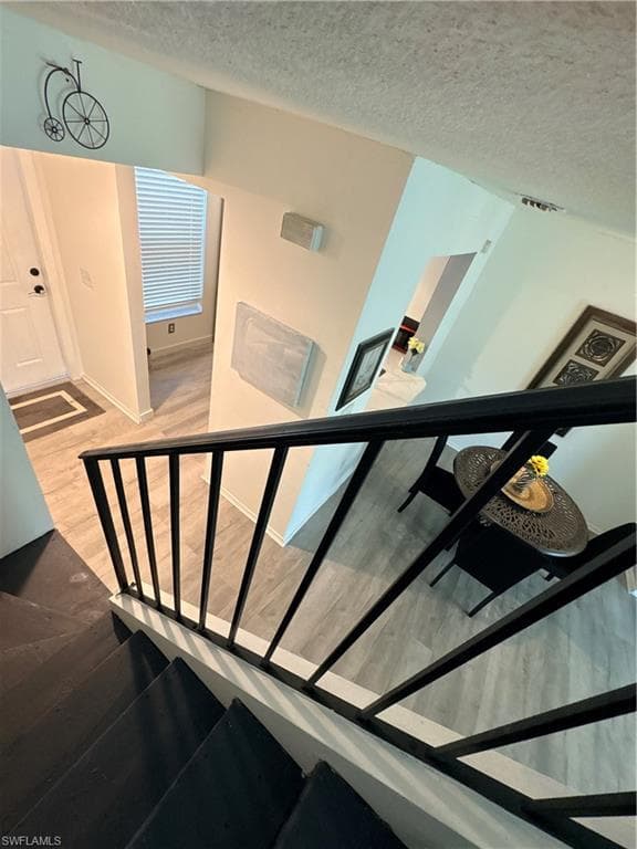 4520 SW 8th PL 4-32