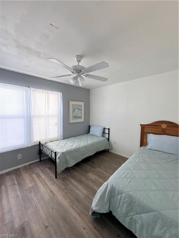4520 SW 8th PL 4-25