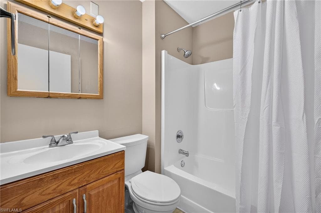 5365 Treetops DR S206-17