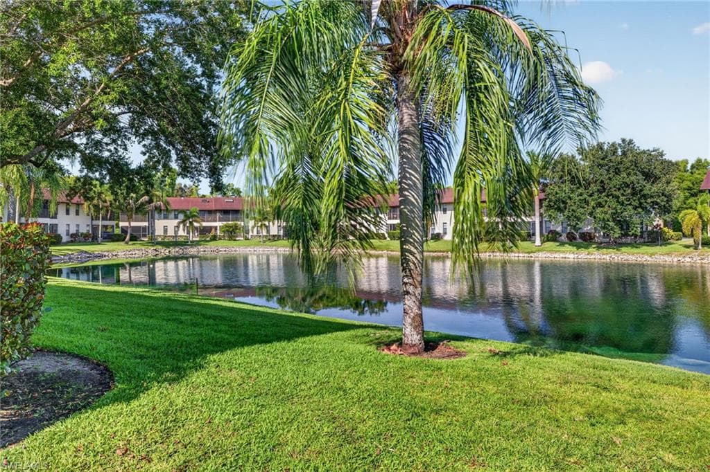 5365 Treetops DR S206-22