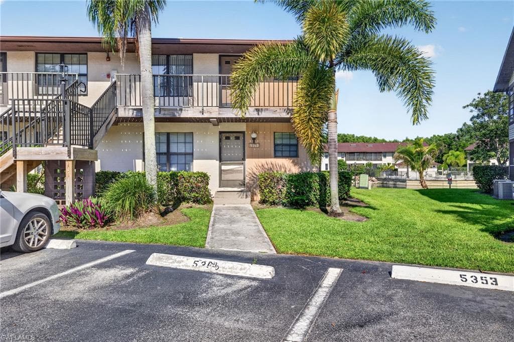 5365 Treetops DR S206-1
