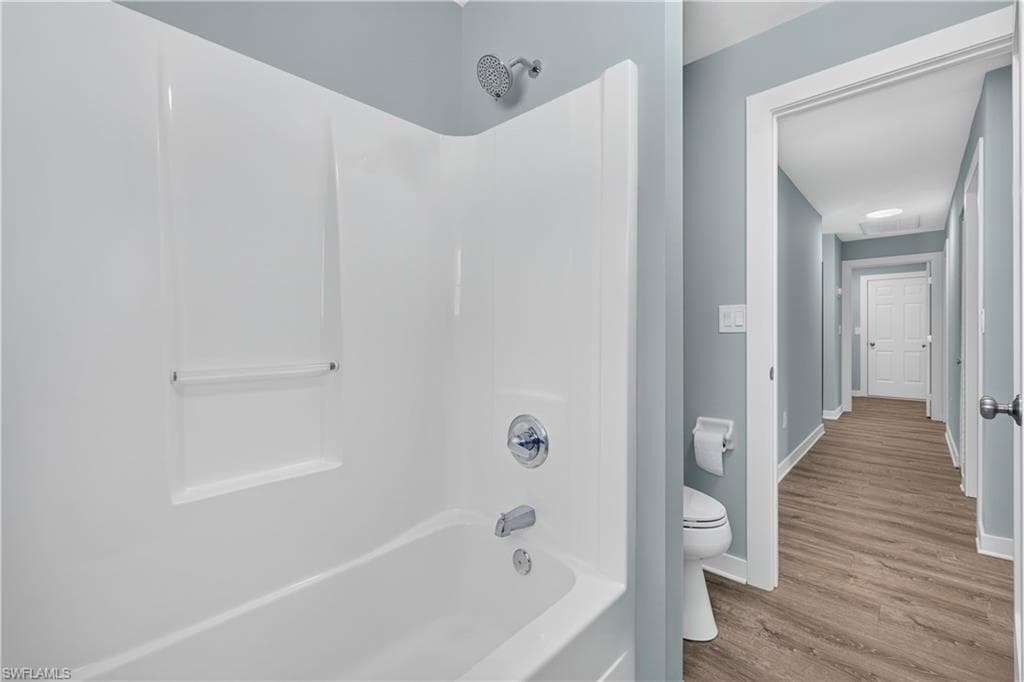 15579 Spring Line LN-26