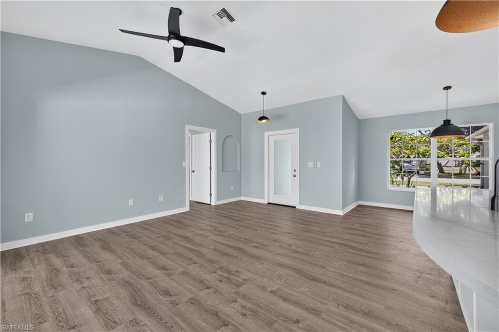 15579 Spring Line LN-30