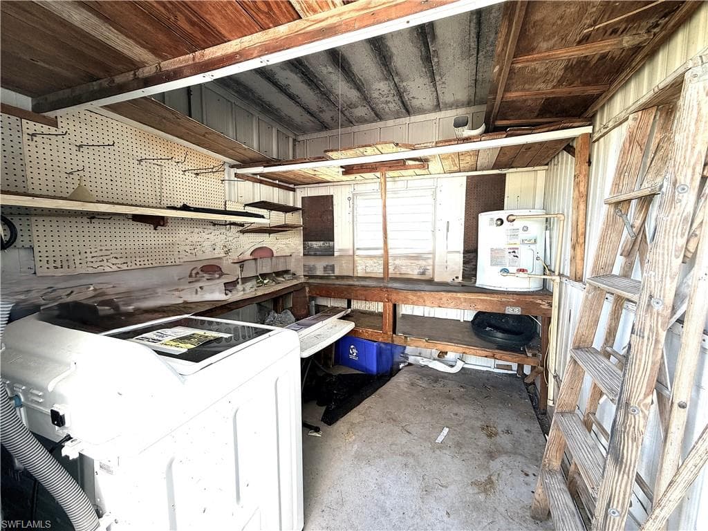 139 Gaslight AVE-22
