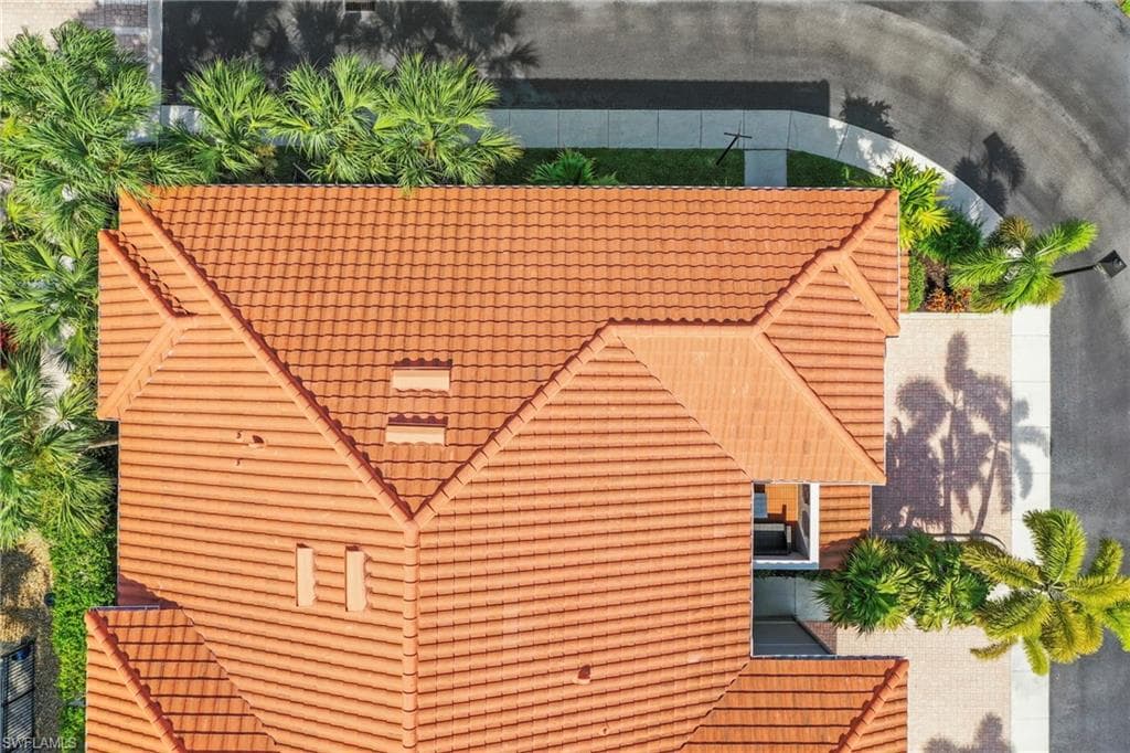 23461 Alamanda DR 206-33
