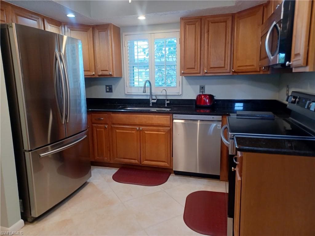 208 Cape Coral PKWY E 107-4