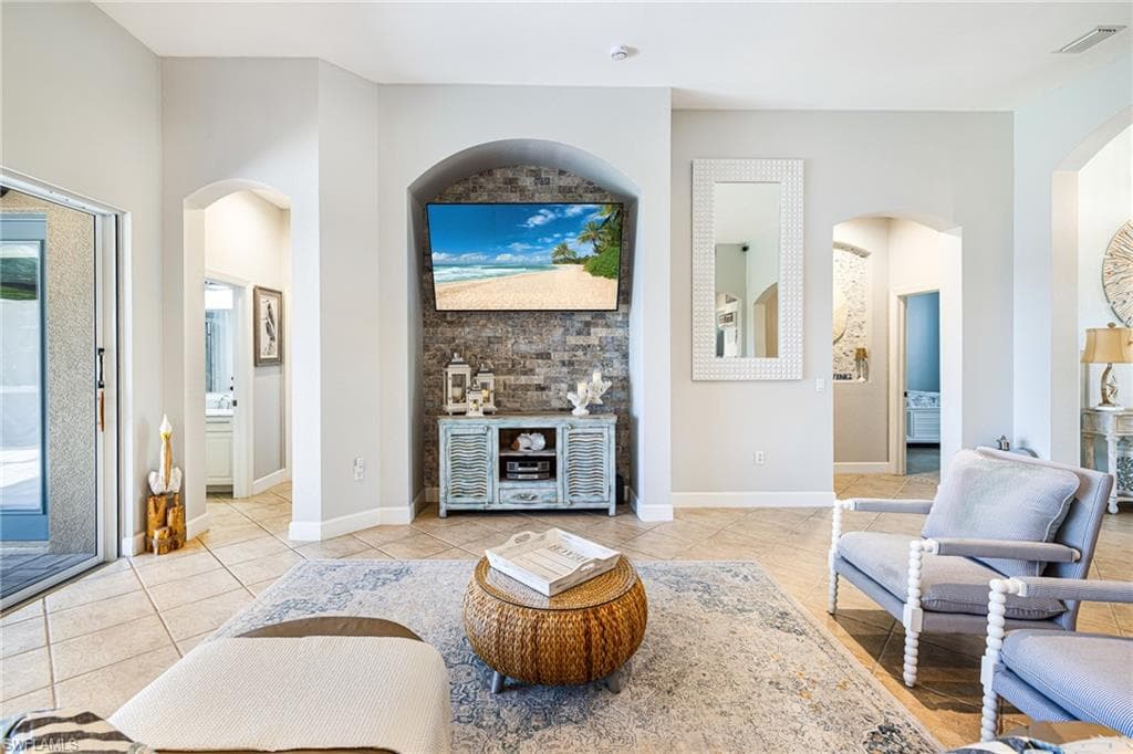 5589 Whispering Willow WAY-4