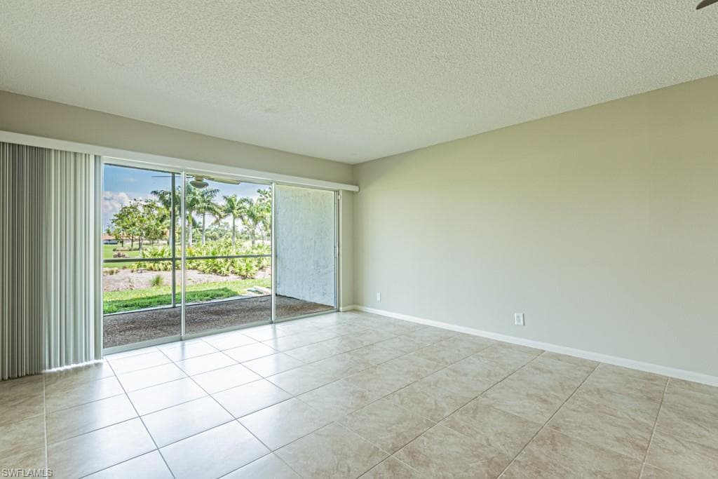 149 Palm DR 17-12