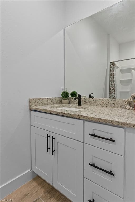 2008 Robert AVE-33