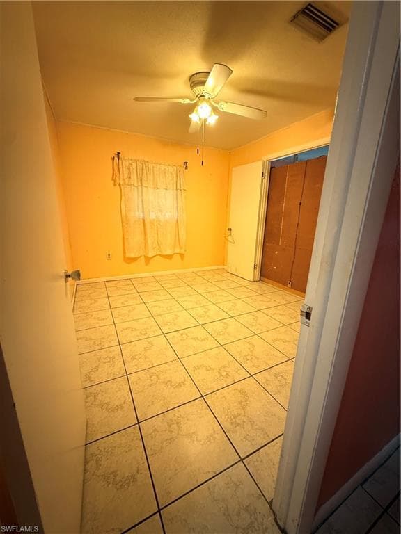1379 Golf DR-6