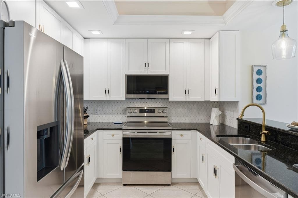 3901 Kens WAY 3407-2