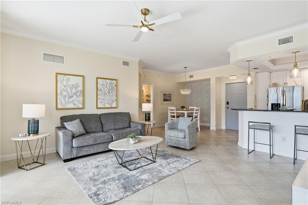 3901 Kens WAY 3407-5