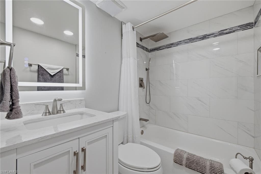 808 Cape Coral PKWY W 201-25