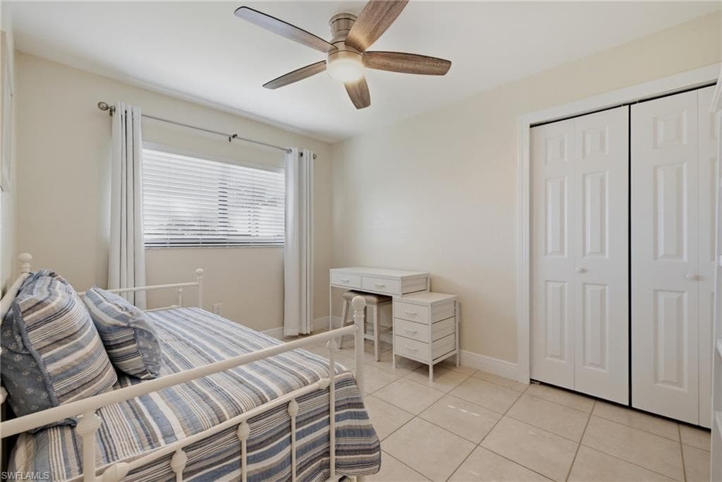 808 Cape Coral PKWY W 201-26