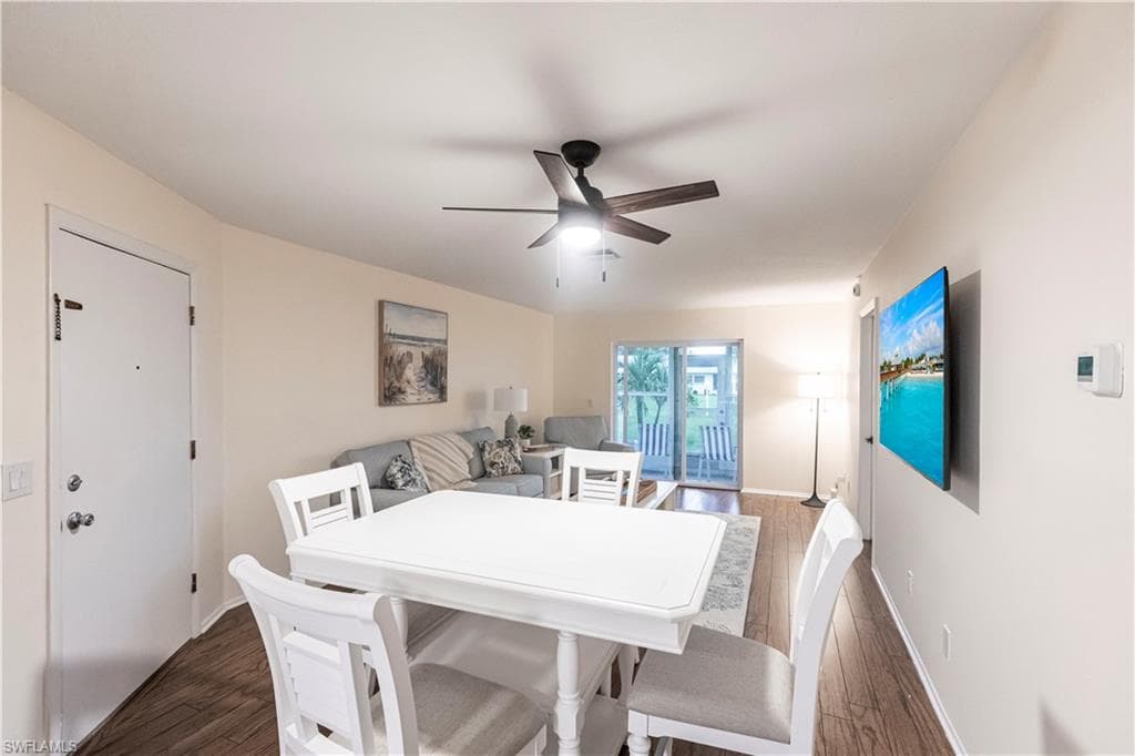 6775 Lake McGregor CIR-12
