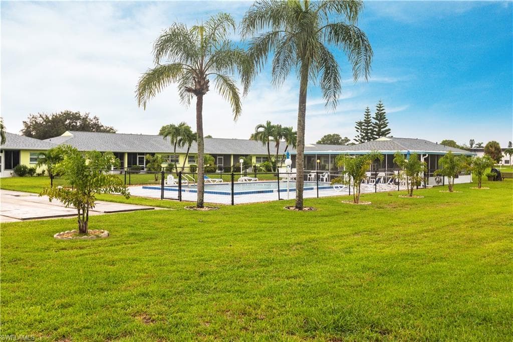 6775 Lake McGregor CIR-30
