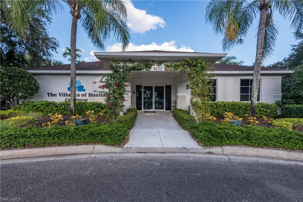 25761 Lake Amelia WAY 202-23