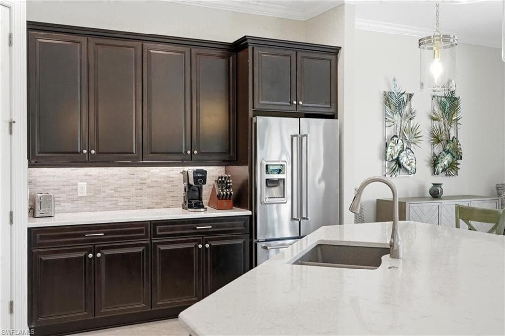 4559 Tamarind WAY-10