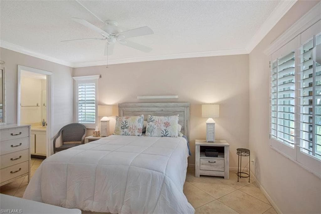 4318 27th CT SW 101-6