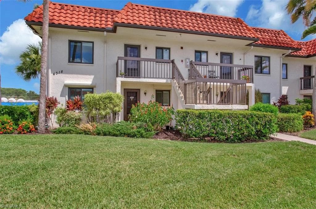 4318 27th CT SW 101-1