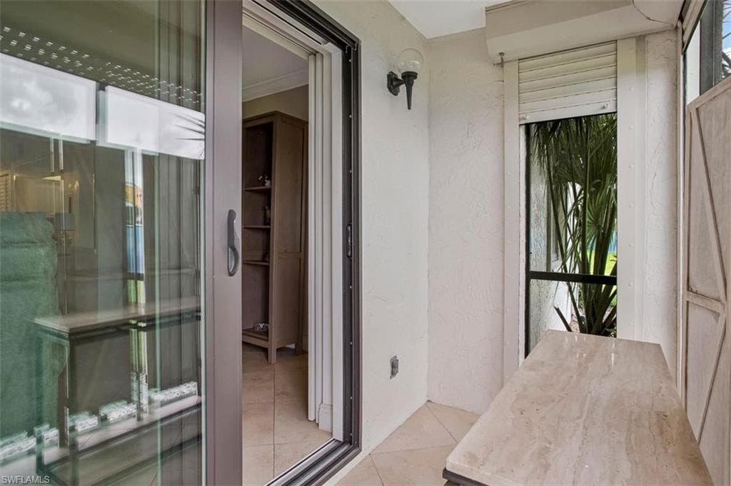 4318 27th CT SW 101-15