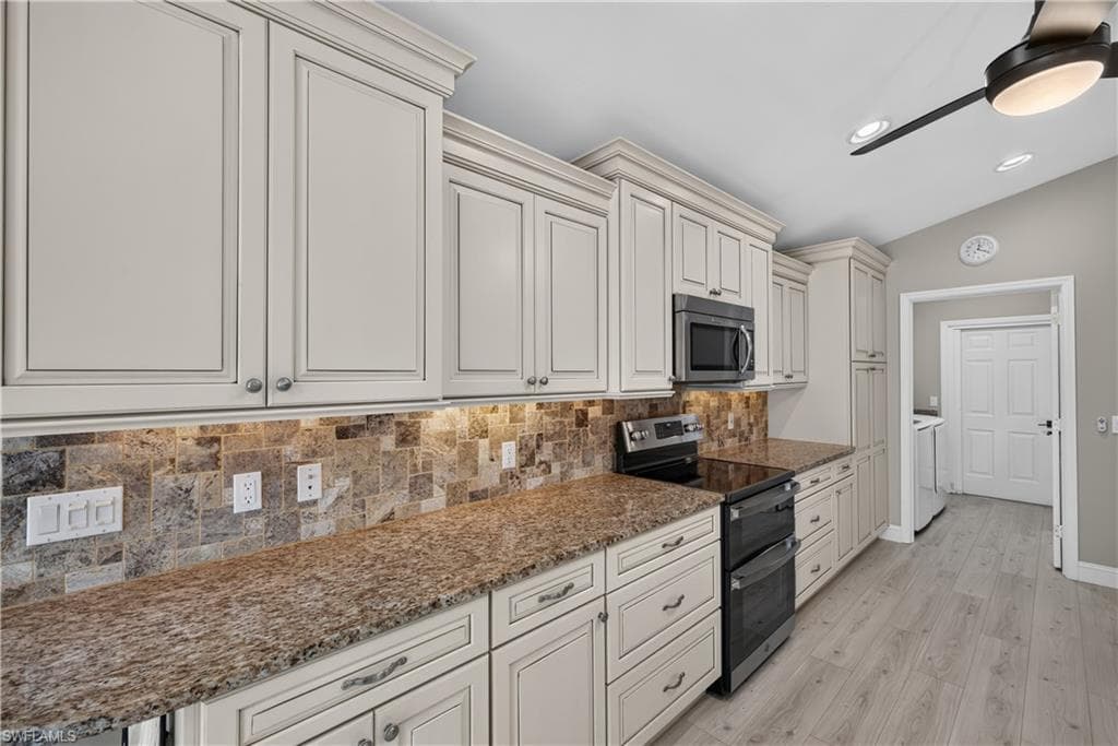 23982 Creek Branch LN-9