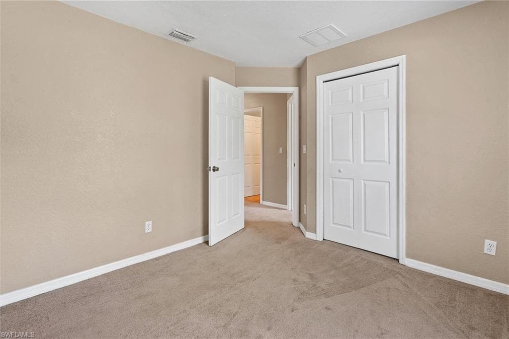 5257 Leeds RD-18