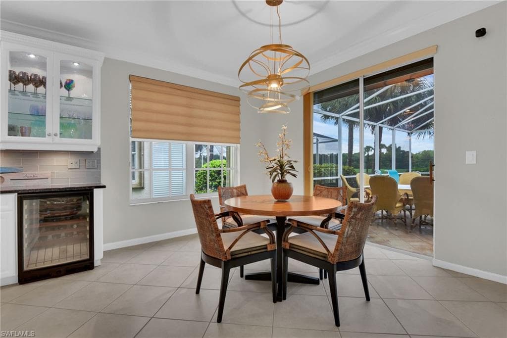 23157 Oakglen LN-18