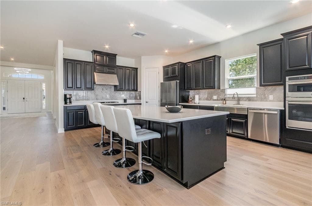 11110 Canal Grande DR-8