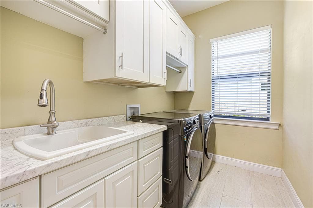 6871 Lakewood Isle DR-30