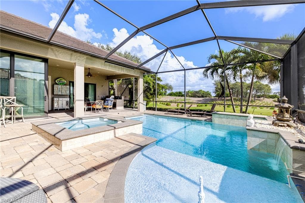 6871 Lakewood Isle DR-35