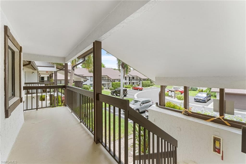 700 Misty Pines CIR 204-5