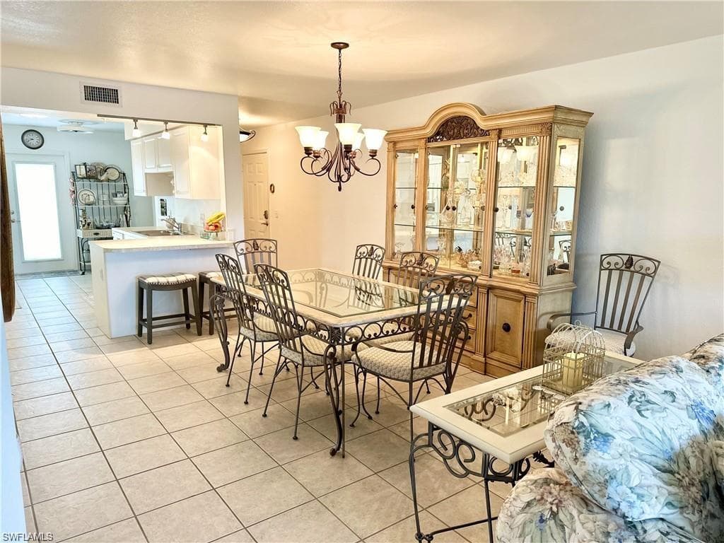 25762 Lake Amelia WAY 105-6
