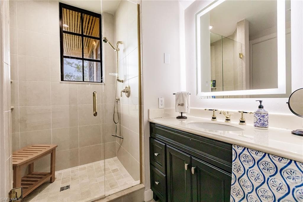 376 Leatherfern LN-29