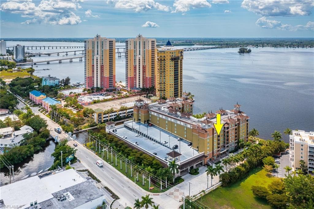 2825 Palm Beach BLVD 618-1