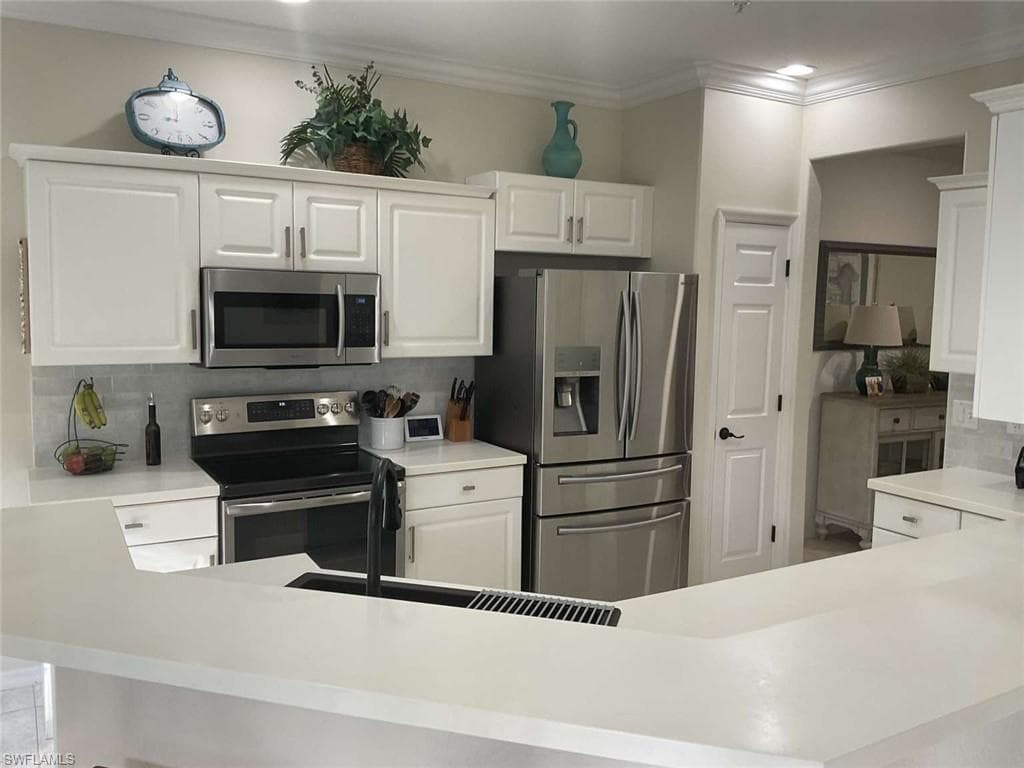 4695 Winged Foot CT 102-34
