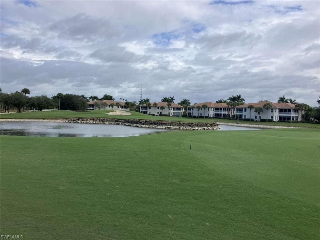 4695 Winged Foot CT 102-38
