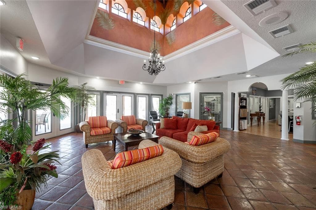2190 Arbour Walk CIR 2221-26