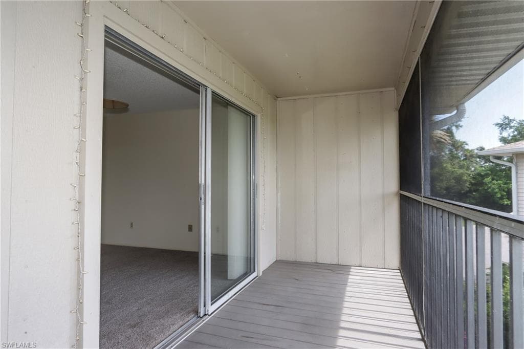 25484 Cockleshell DR 901-16
